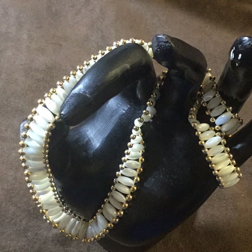 Vintage Mother of Pearl woven necklace.